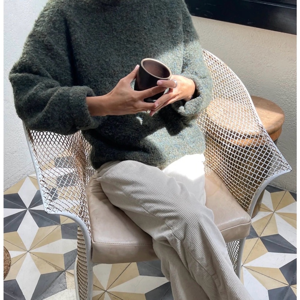 Le Bon Shoppe Envie Sweater - Olive Branch M/L - Picture 3 of 6